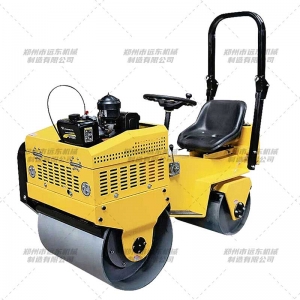 850型座駕雙輪振動(dòng)壓路機